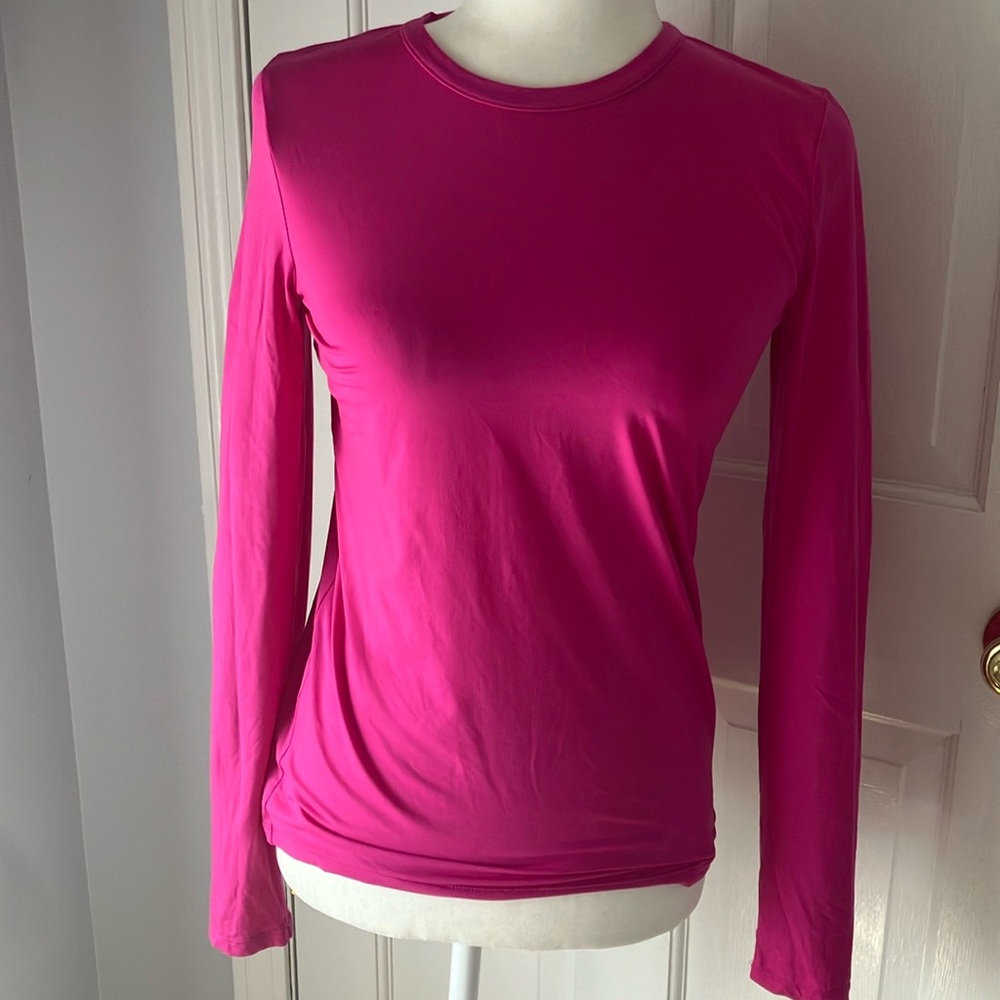ST. JOHN nylon/spandex fuchsia hot pink long sleeve stretchy top tee S